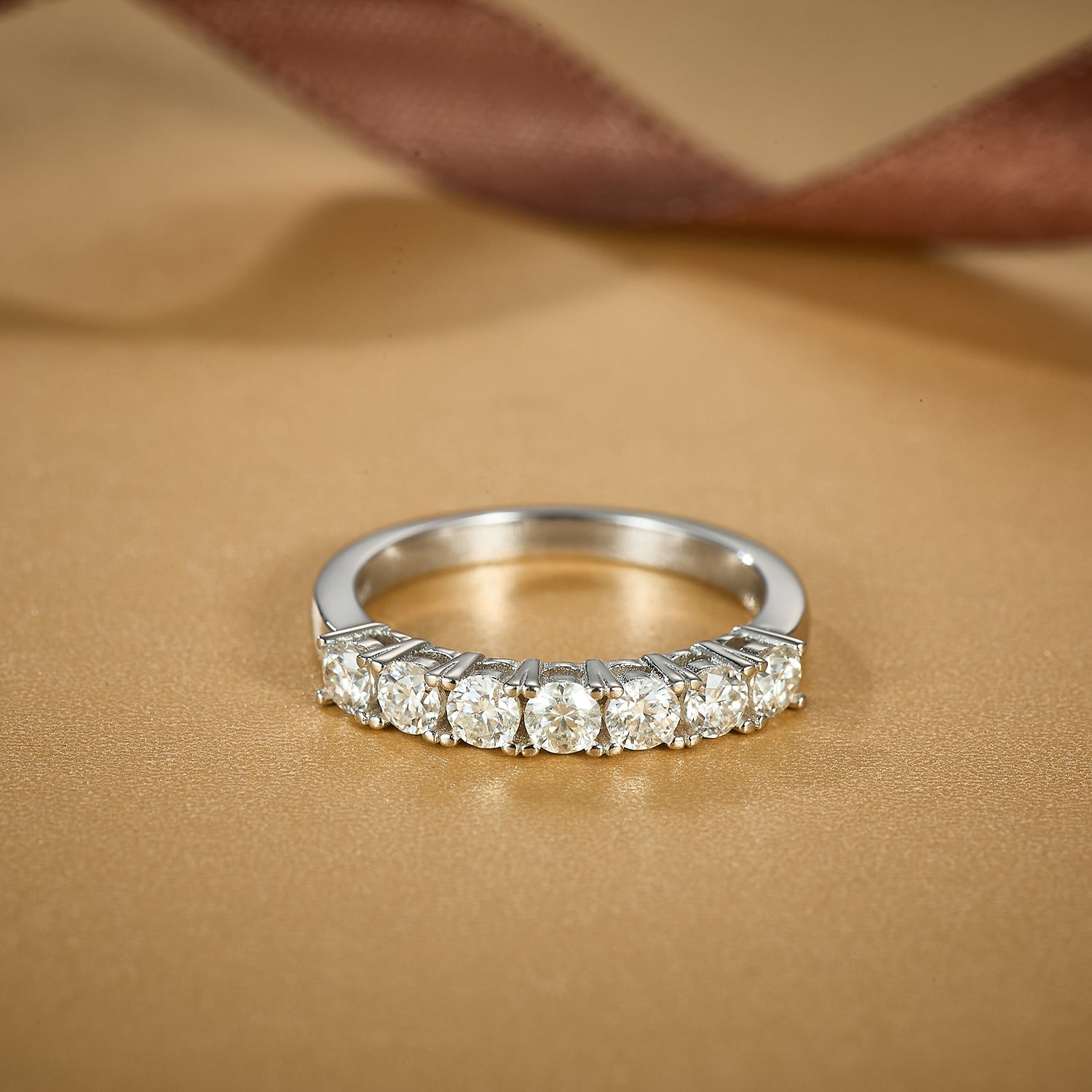 Linear Glow Ring