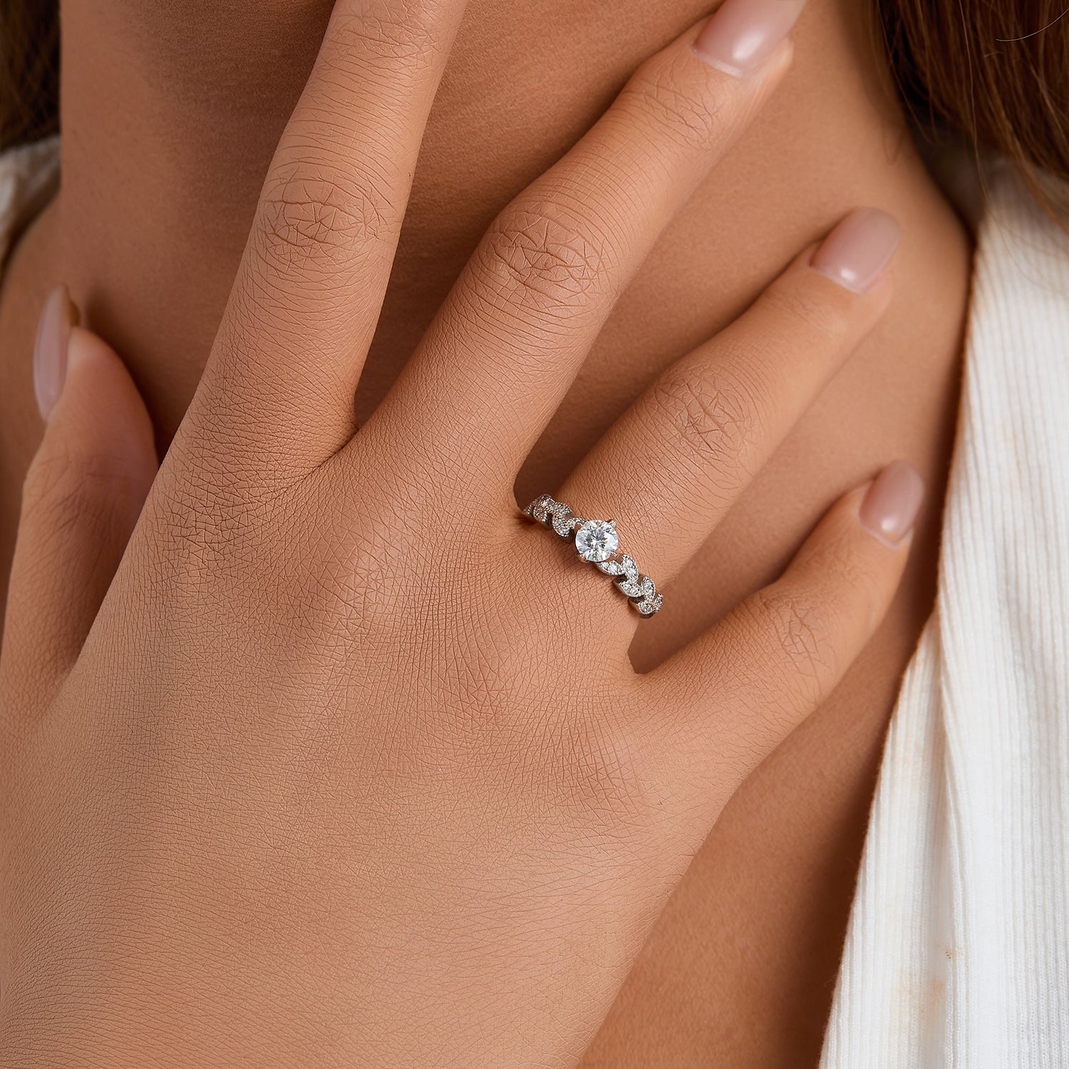Leafy Sparkle Ring