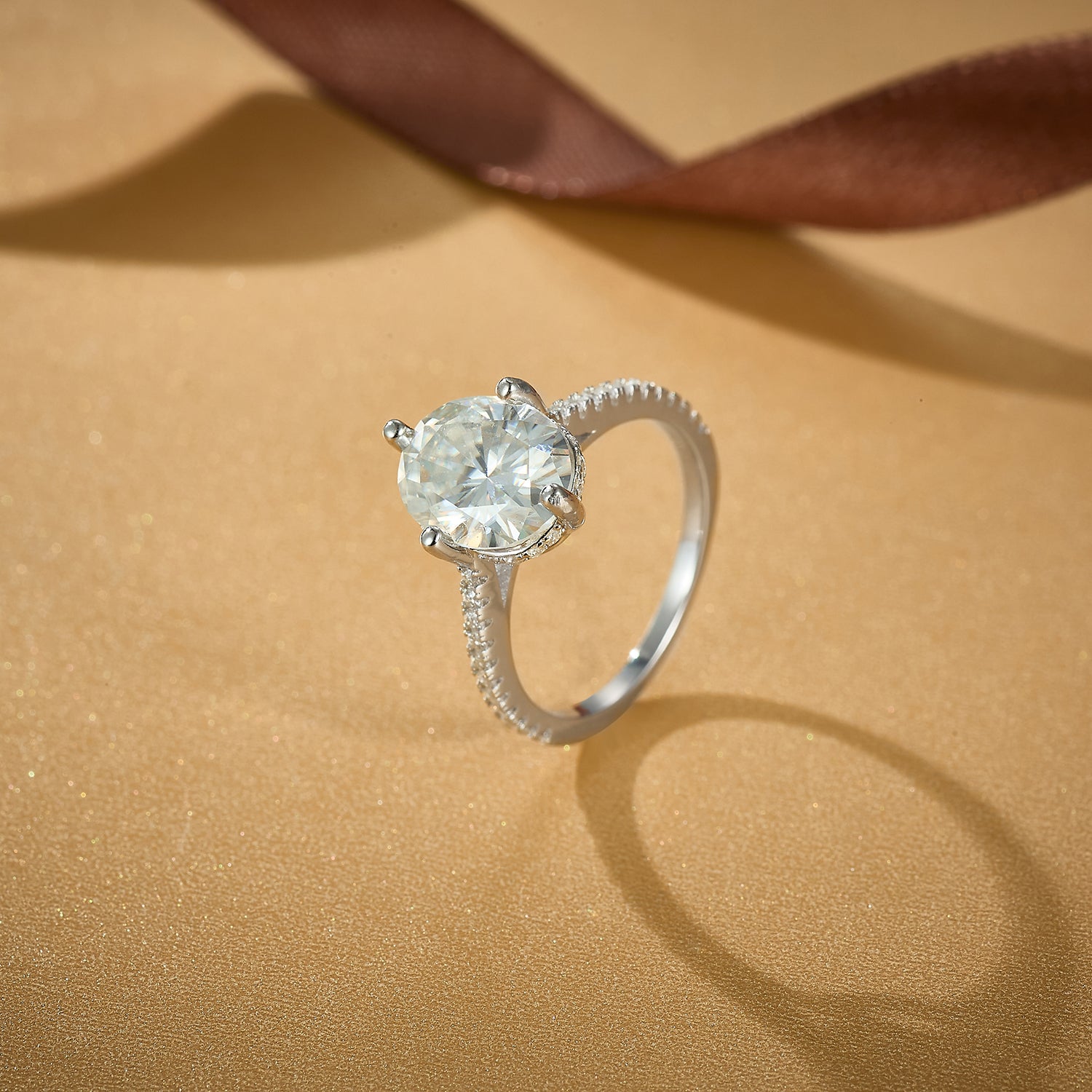 Oval Solitaire Sparkle Ring