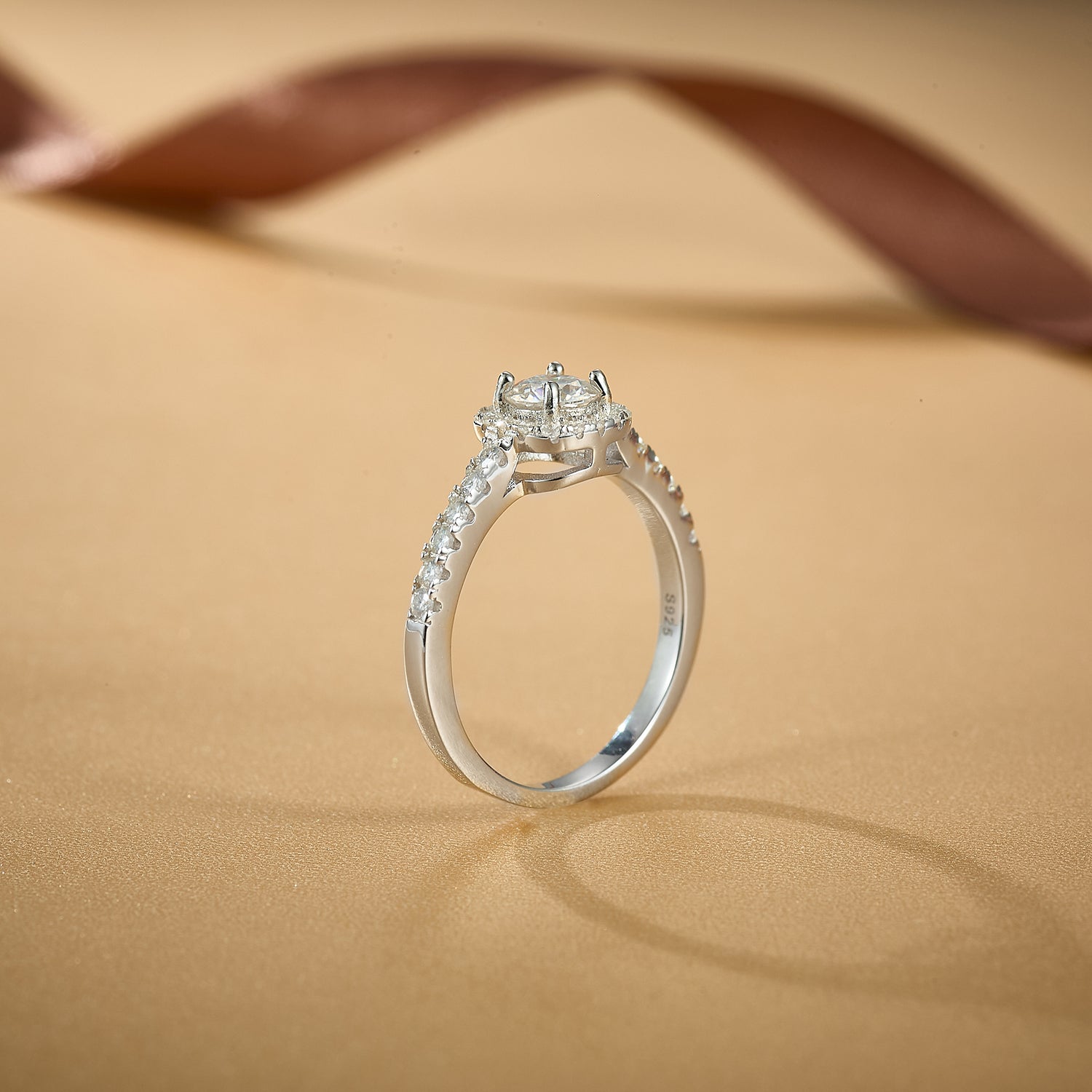 Eternal Halo Gleam Ring