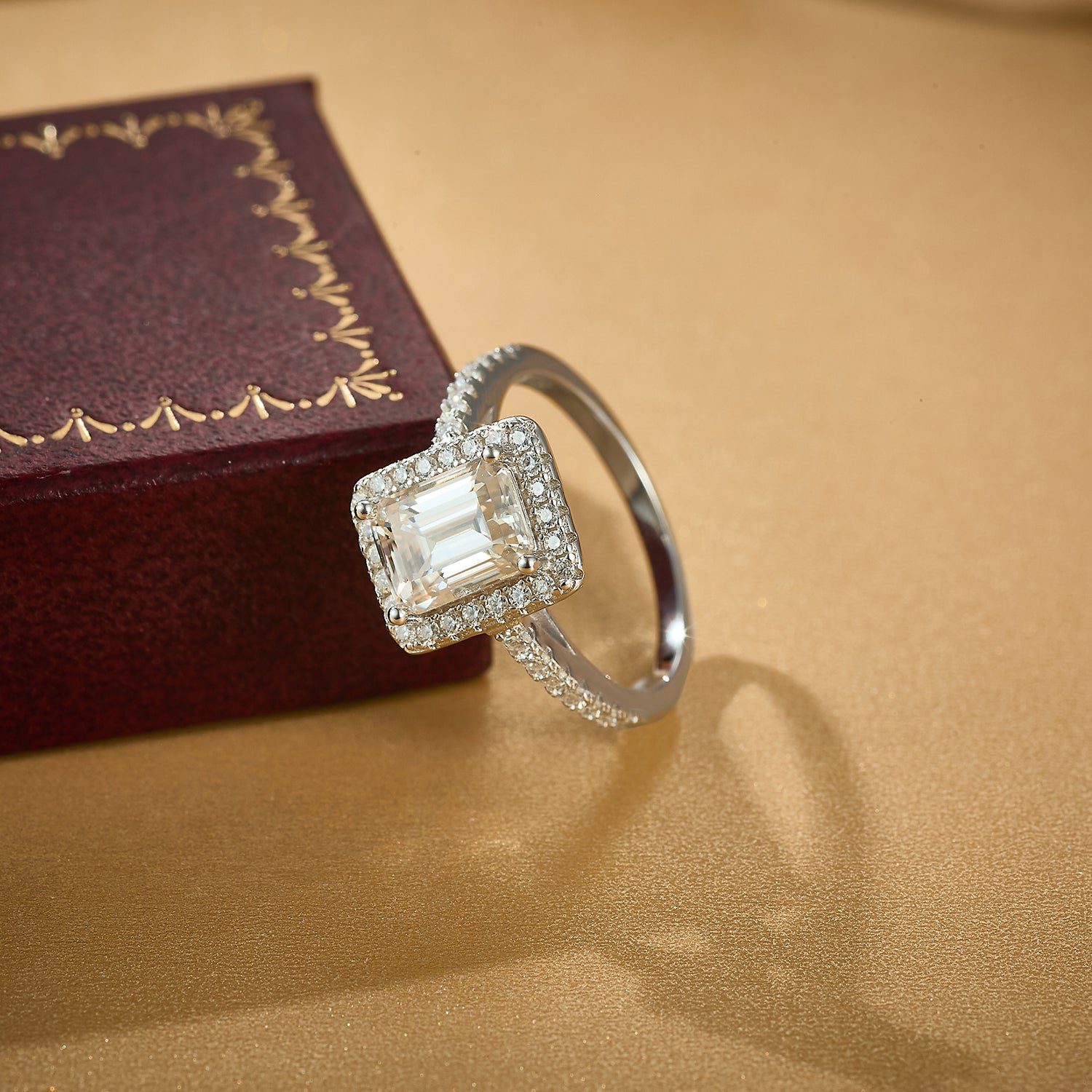 Geometric Halo Glam Ring