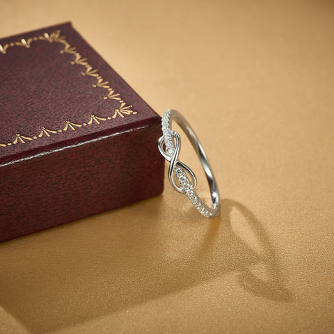 Eternity Twist Ring