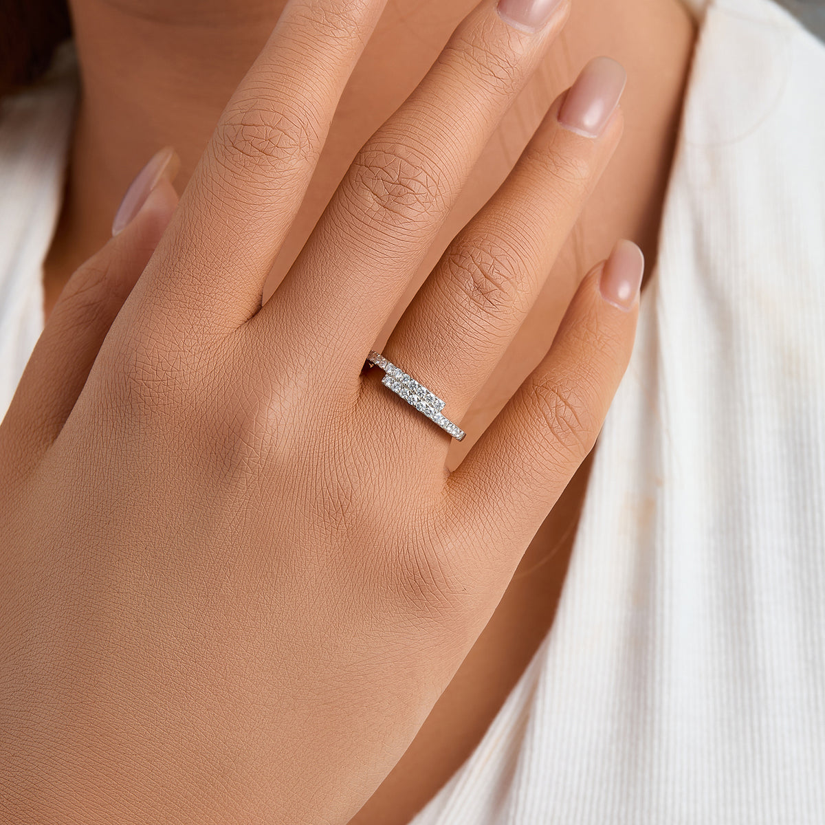 Angle Gleam Ring