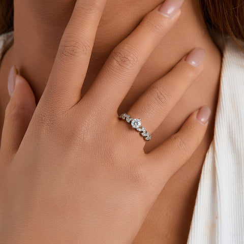 Leafy Sparkle Ring