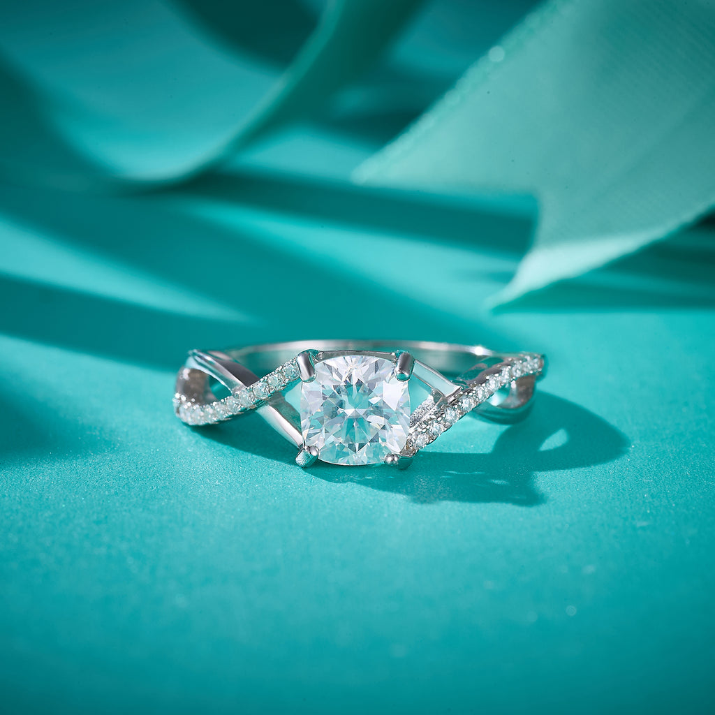 Twisted Princess Sparkle Ring