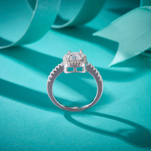 Cushion Halo Luxe Ring