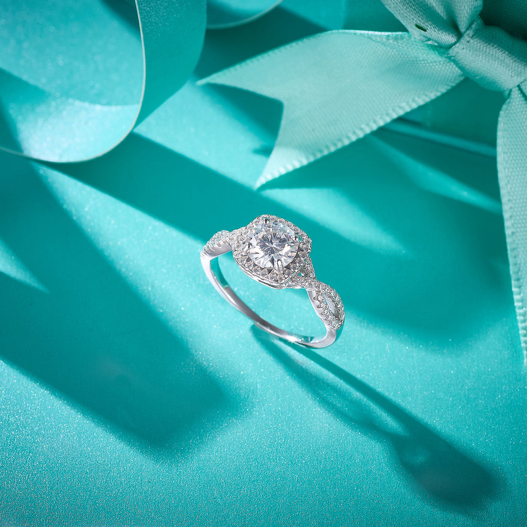 Vintage Halo Twist Ring