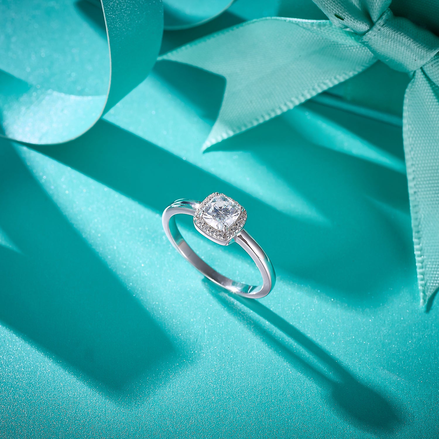 Cushion Sparkle Ring