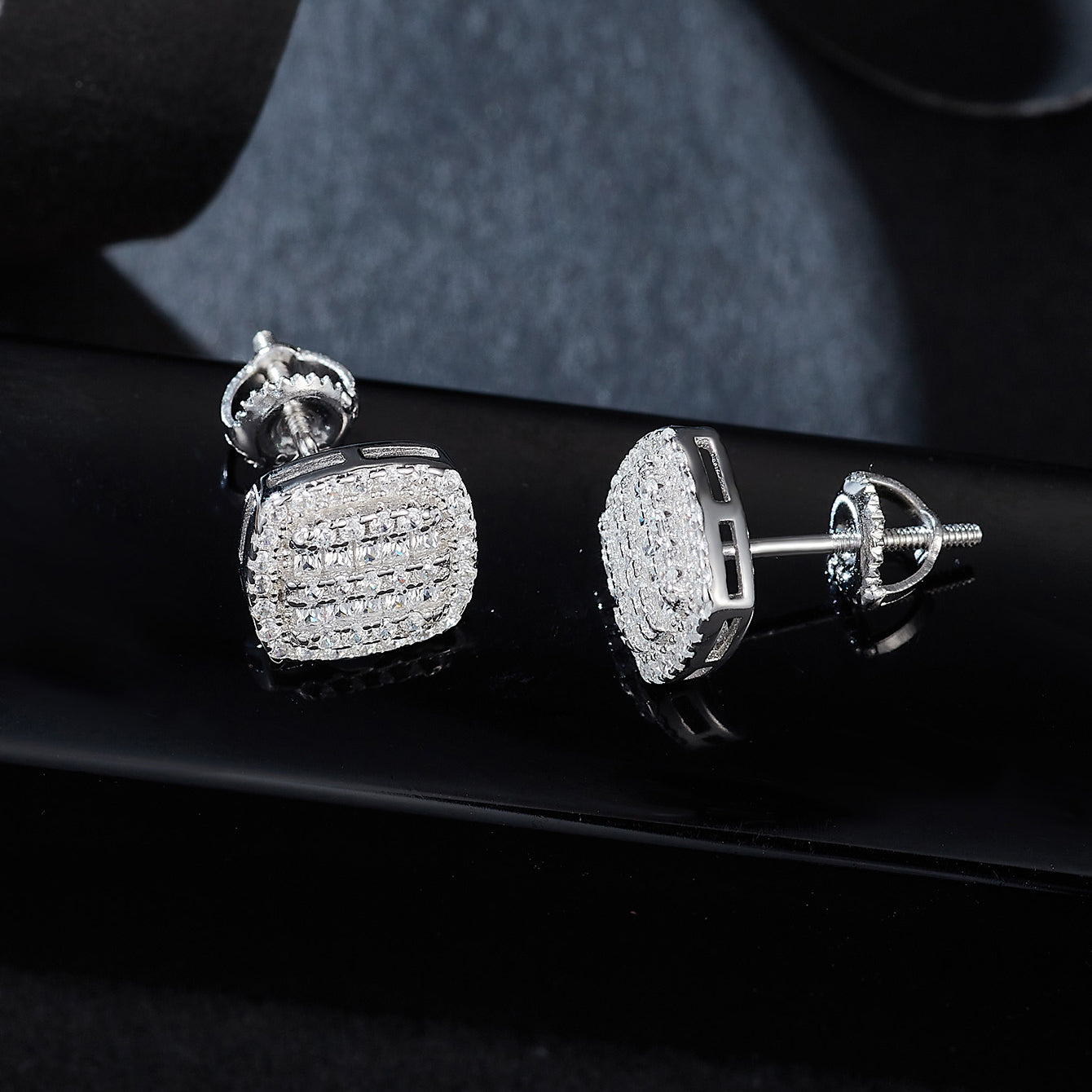 Geo - Spark Square Studs