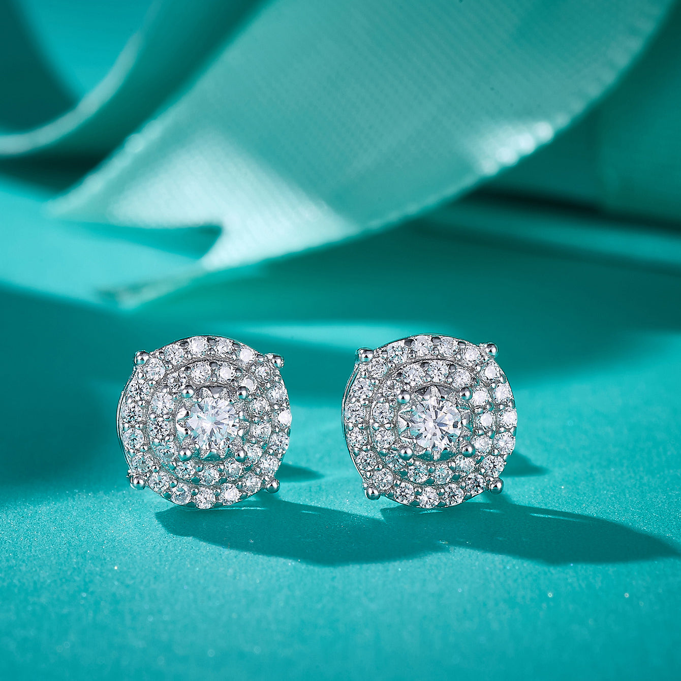 Vintage Halo Sparkle Studs