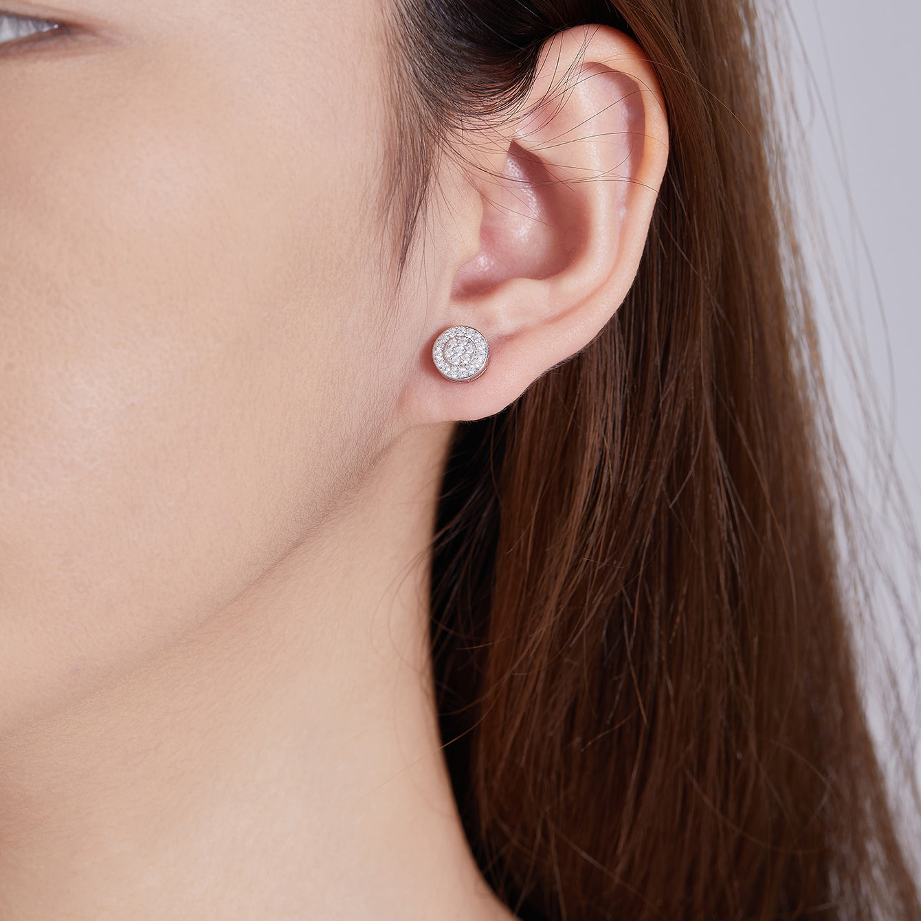 Circular Gleam Studs