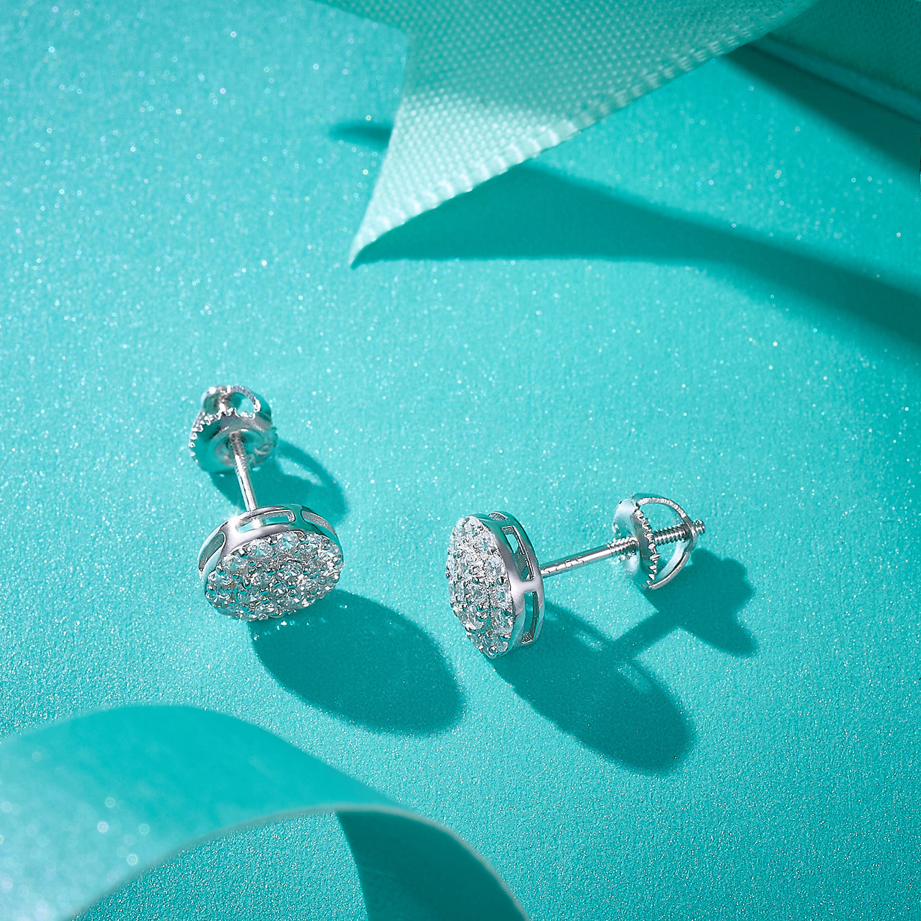 Circular Gleam Studs