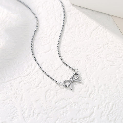 Bow Pendant