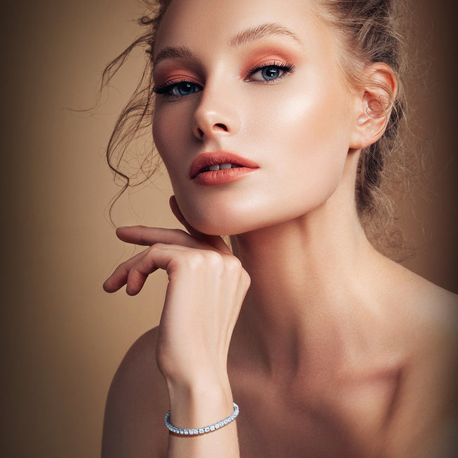 Elegant Sparkle Tennis Bracelet 4mm/8inch Main Image