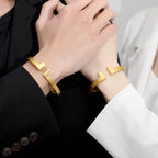 Men's Spring-Clasp Half T Cuff