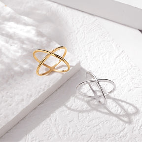 GOLD "X" CRISS CROSS SKINNY BAND RING