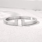 Men's Spring-Clasp Half T Cuff