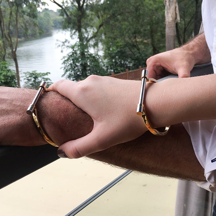 D Shape Bangle