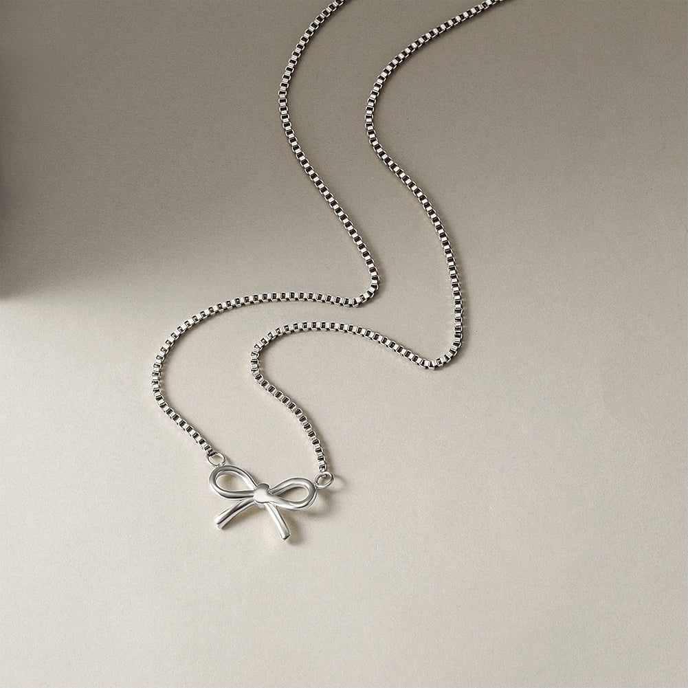 Bow Pendant