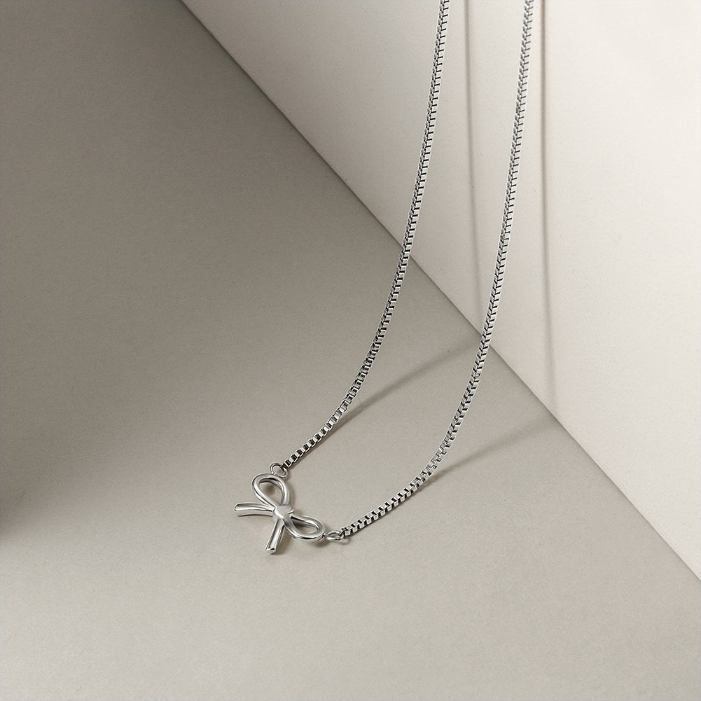 Bow Pendant