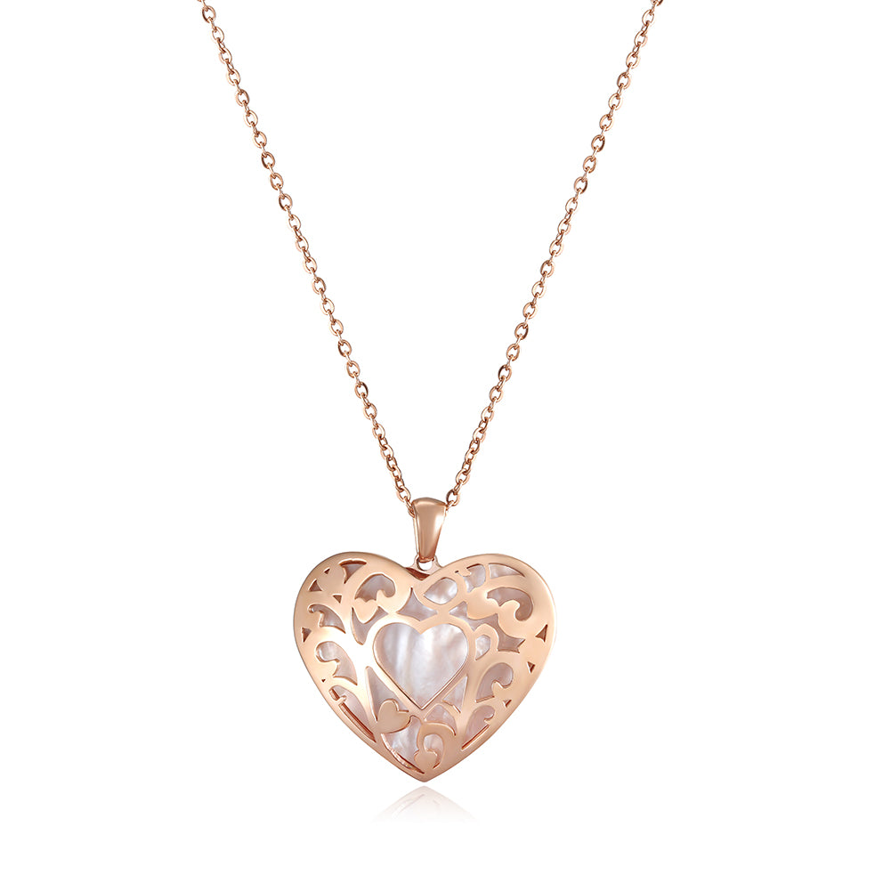 CUTOUT HEART PENDANT NECKLACE