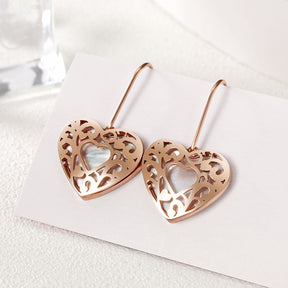 HOLLOW OUT HEART EARRINGS