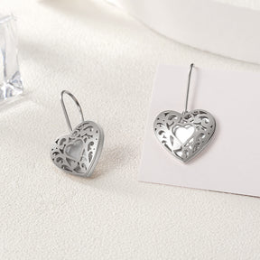 HOLLOW OUT HEART EARRINGS